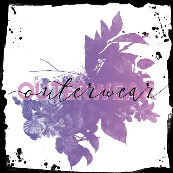 • • • - Picture 1 of 2